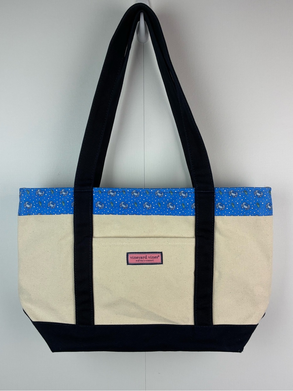 NWT Vineyard Vines cream canvas classic tote with crab zip closure NEW